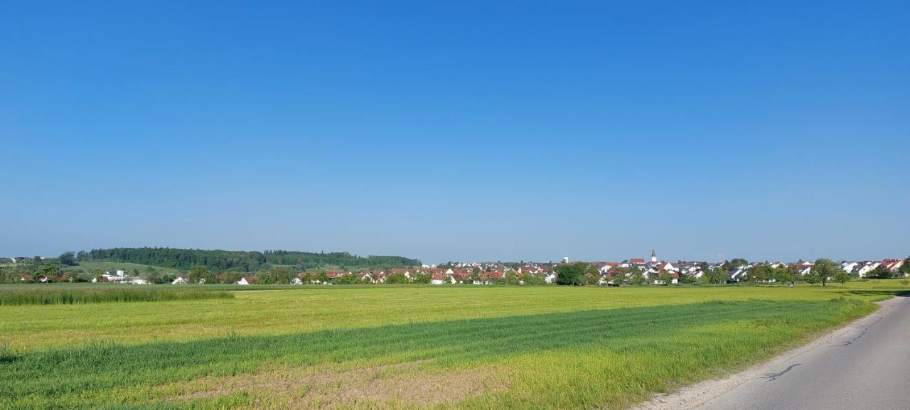 Gemutliche Ferienwohnung Am Schwarzwaldrand Jettingen  Exterior foto